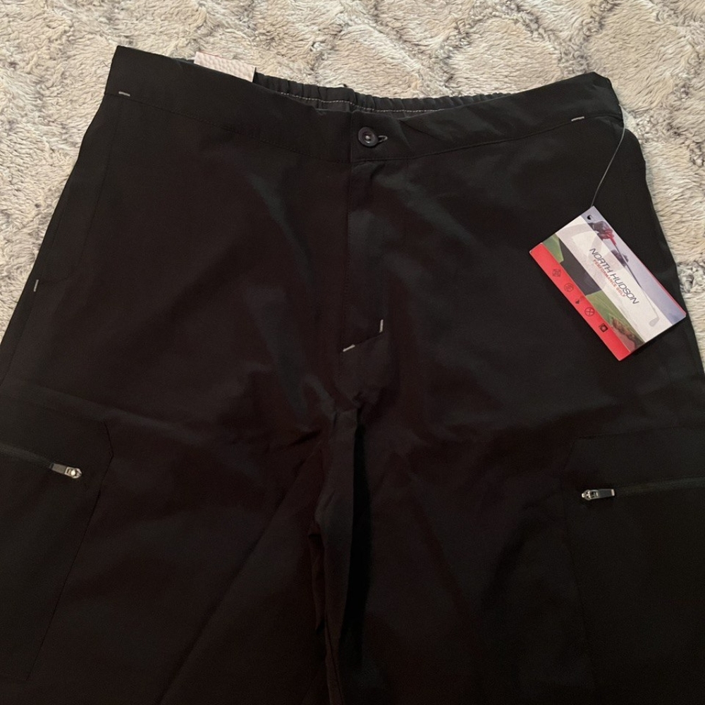 MENS XL NORTH HUDSON GOLF PERFORMANCE SHORTS